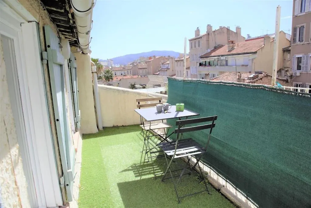 Appartement Le Nid - Au Coeur Du Cours Julien à Marseille 0*,  France